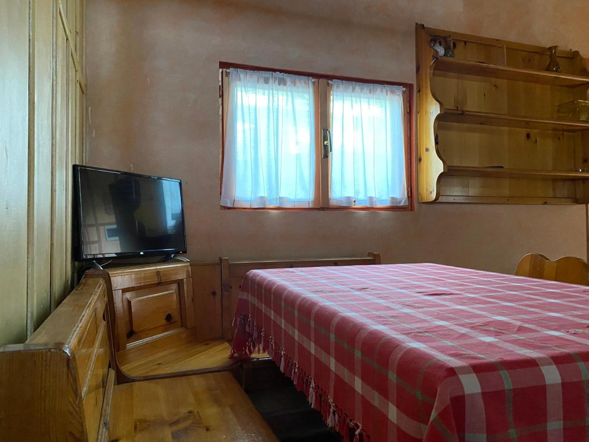 Camping Montorfano Exterior foto